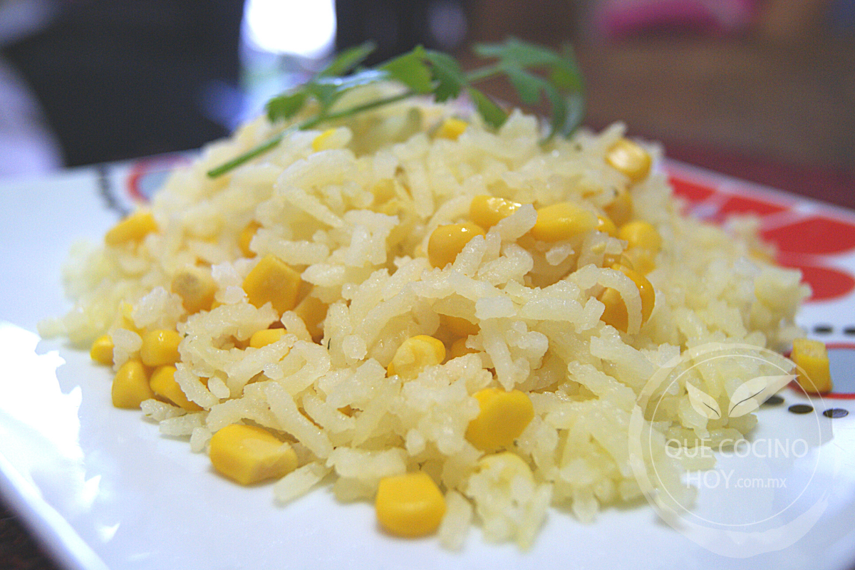 Aprender acerca 116+ imagen arroz blanco con elote y cilantro
